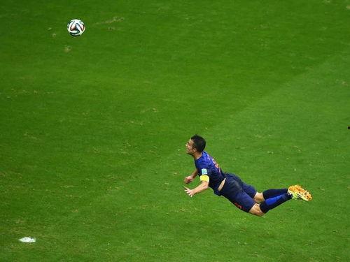 荷兰足球爆料视频最新消息,揭秘球星转会内幕及赛场风云 第1张 荷兰足球爆料视频最新消息,揭秘球星转会内幕及赛场风云 第1张